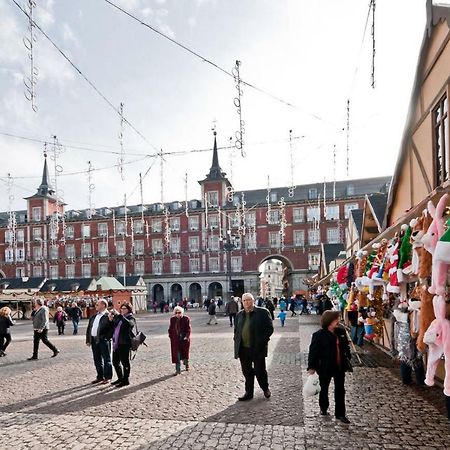 Atico En El Centro De Madrid - Calle Jardines エクステリア 写真