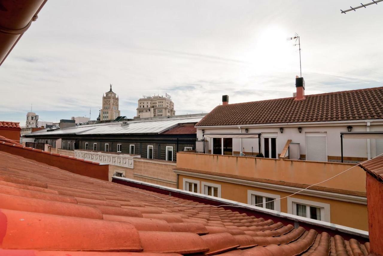 Atico En El Centro De Madrid - Calle Jardines エクステリア 写真