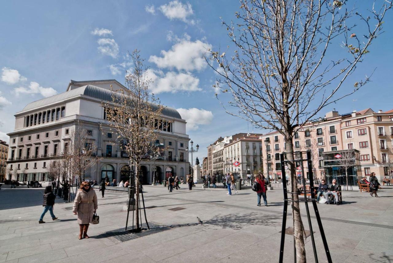Atico En El Centro De Madrid - Calle Jardines エクステリア 写真